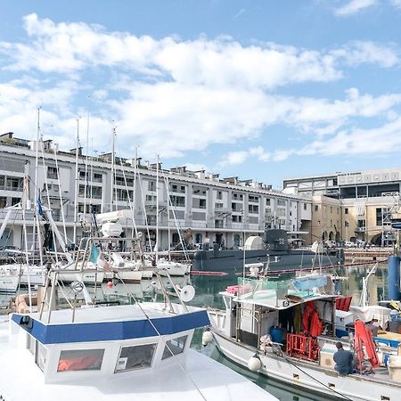 Darsena Apartment Genoa Bagian luar foto