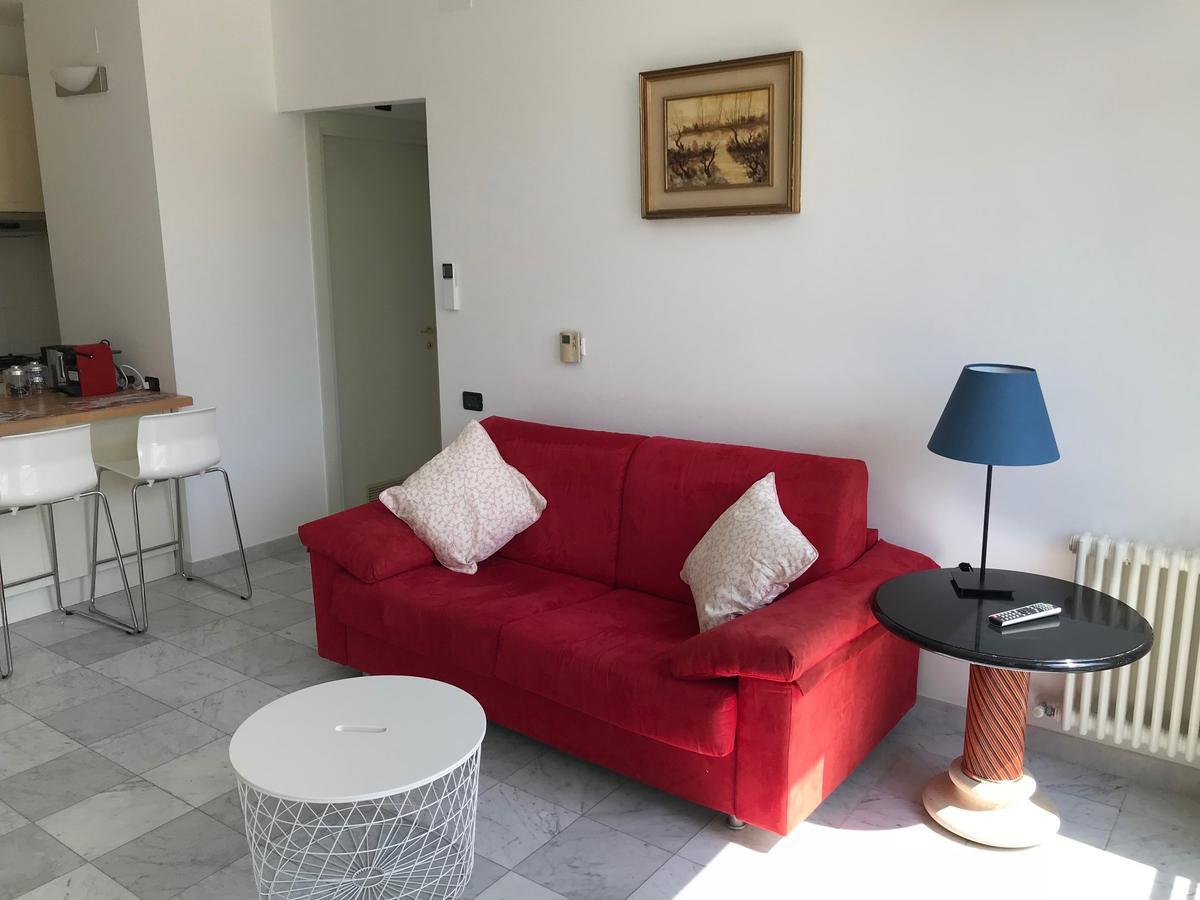 Darsena Apartment Genoa Bagian luar foto